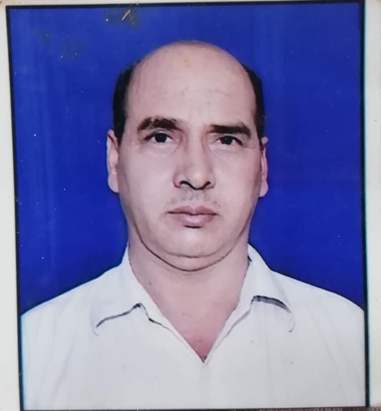 Dr. Akaloo Prasad